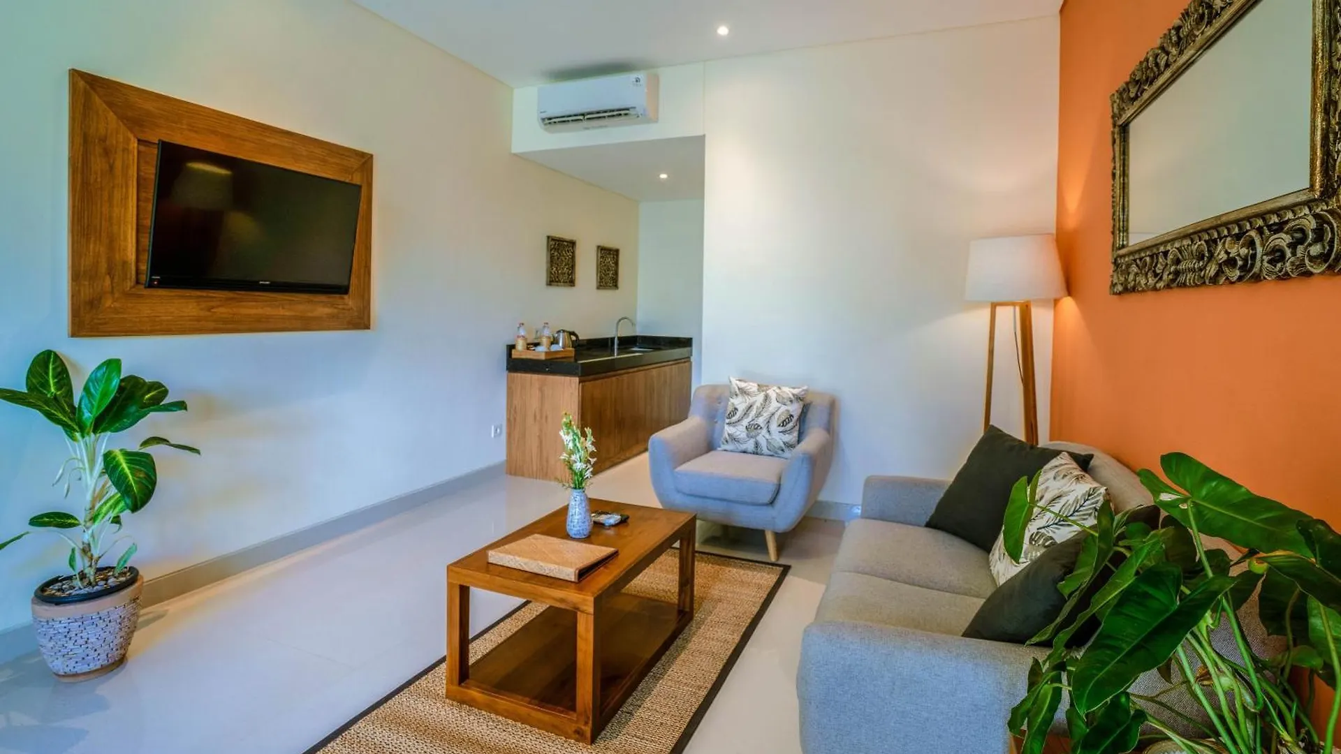 Kahayana Suites Ubud 3*, אובוד אינדונזיה