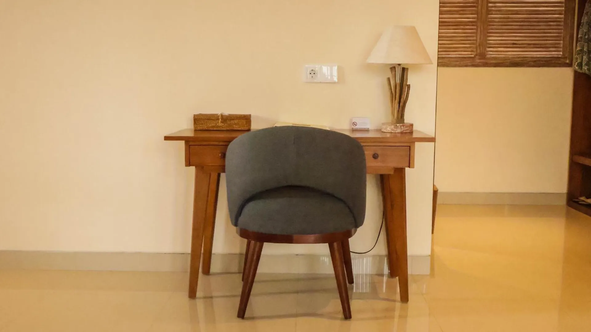 Kahayana Suites Ubud 3*, אובוד